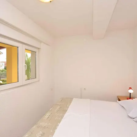 Apartamento Pakostane 7